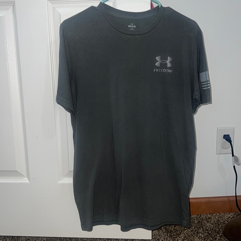 Grey freedom shirt